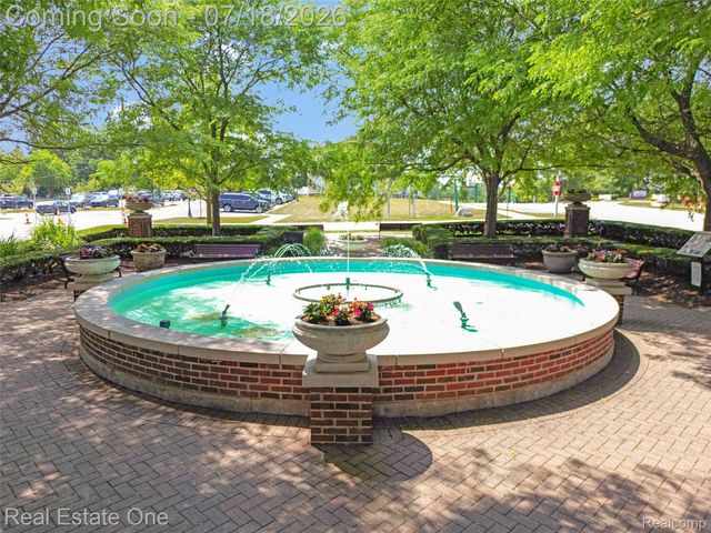 256 Constitution Street, Canton Charter Township, MI 48188