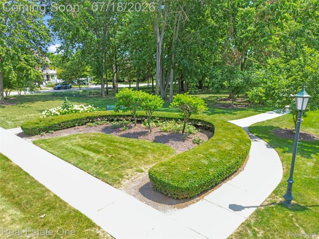 256 Constitution Street, Canton Charter Township, MI 48188