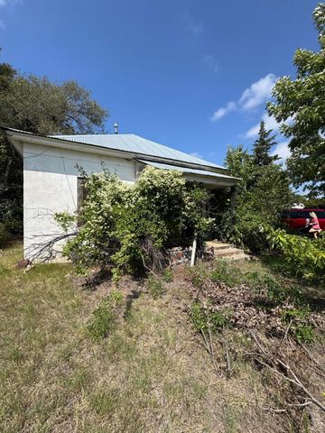 607 Clarendon Street, Mclean, TX 79057