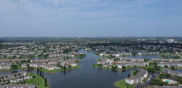 134 Coventry F 134, West Palm Beach, FL 33417