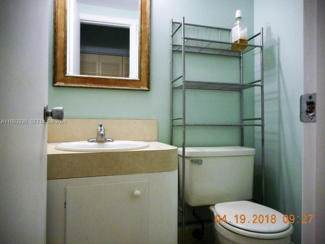 134 Coventry F 134, West Palm Beach, FL 33417