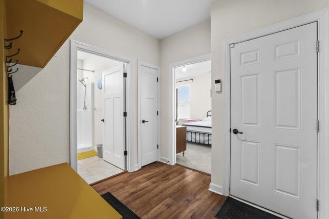 103 Ashbee Court, Moyock, NC 27958