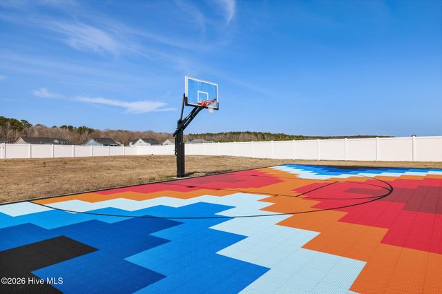 103 Ashbee Court, Moyock, NC 27958