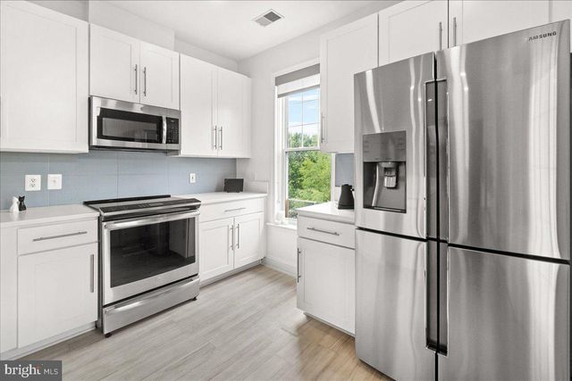 110 CHEVY CHASE ST #301, Gaithersburg, MD 20878