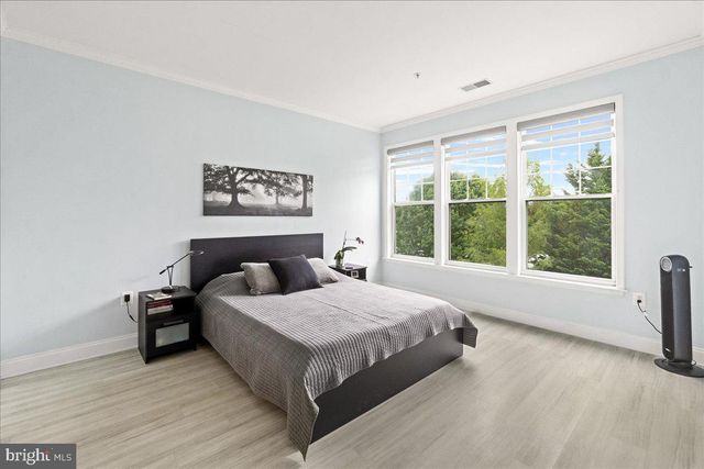 110 CHEVY CHASE ST #301, Gaithersburg, MD 20878