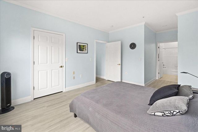 110 CHEVY CHASE ST #301, Gaithersburg, MD 20878