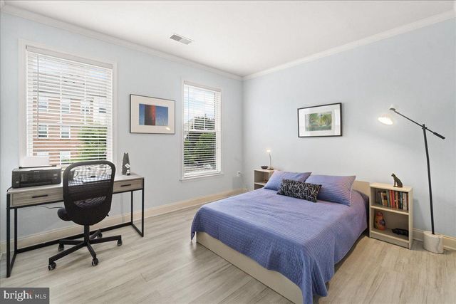 110 CHEVY CHASE ST #301, Gaithersburg, MD 20878