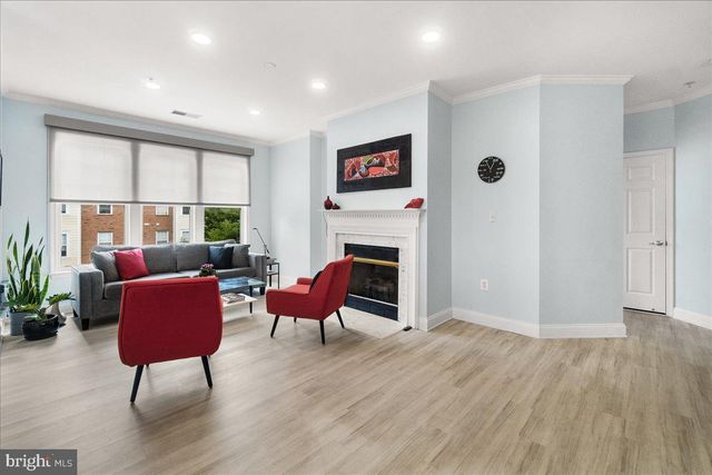 110 CHEVY CHASE ST #301, Gaithersburg, MD 20878