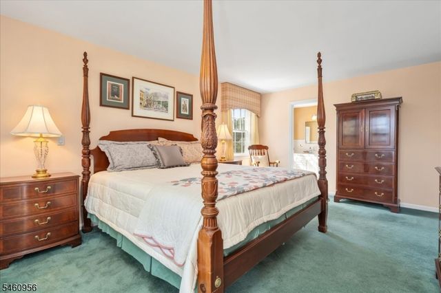 1407 Chapel Hill Rd, Mountainside Boro, NJ 07092
