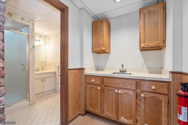 1407 Chapel Hill Rd, Mountainside Boro, NJ 07092