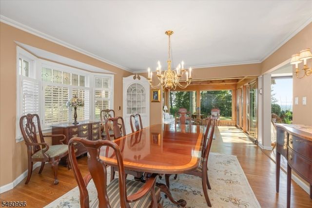 1407 Chapel Hill Rd, Mountainside Boro, NJ 07092