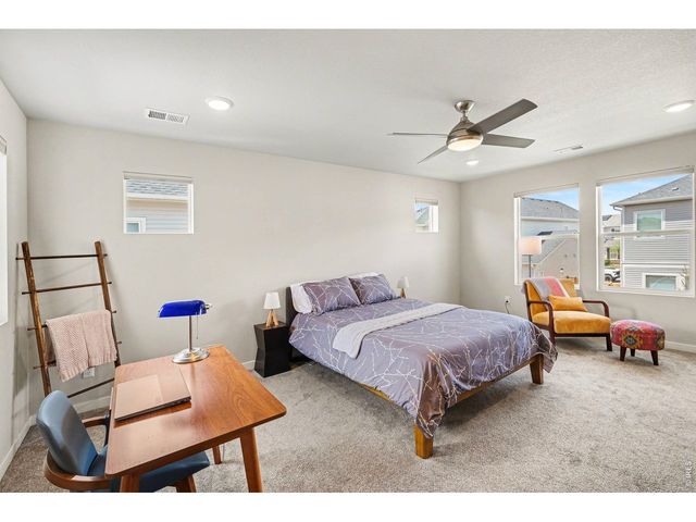 4453 Barrow Ln, Timnath, CO 80547