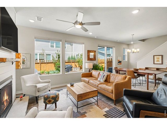4453 Barrow Ln, Timnath, CO 80547