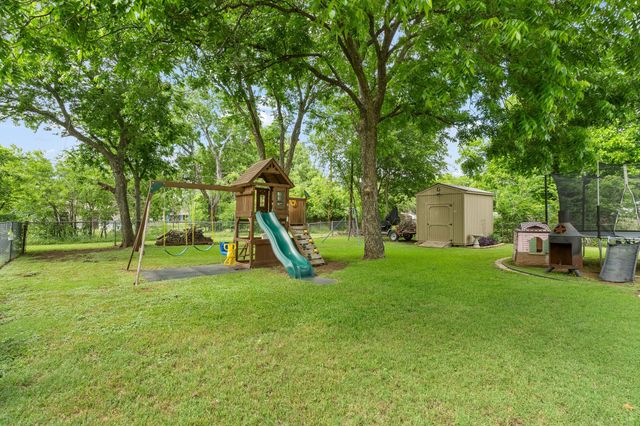 1206 Bales Street, Cleburne, TX 76033