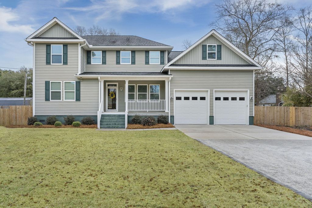 Image 4 of property listing at 2042 Pinopolis Road, Pinopolis, SC 29469