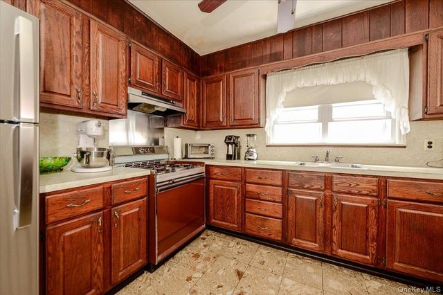 3061 Lasalle Avenue, Bronx, NY 10461