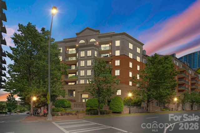 300 W 5th Street W 509, Charlotte, NC 28202