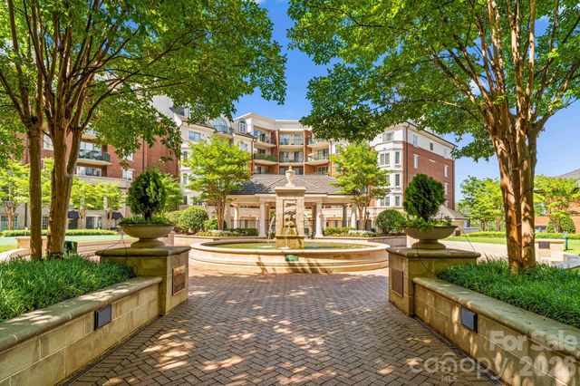 300 W 5th Street W 509, Charlotte, NC 28202