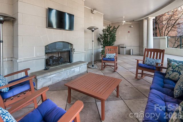 300 W 5th Street W 509, Charlotte, NC 28202