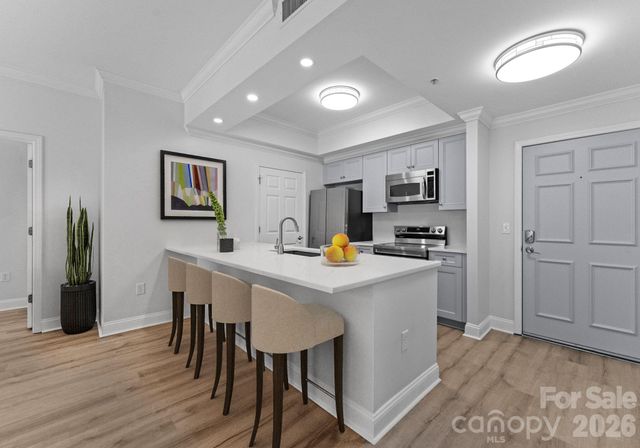 300 W 5th Street W 509, Charlotte, NC 28202