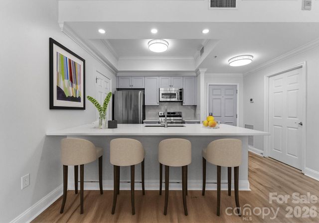 300 W 5th Street W 509, Charlotte, NC 28202