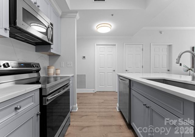 300 W 5th Street W 509, Charlotte, NC 28202