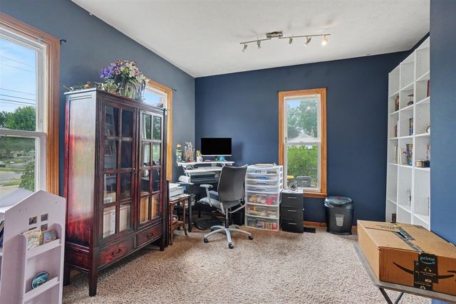 4071 Ivanrest Avenue, Grandville, MI 49418