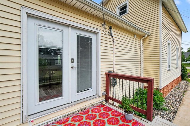 4071 Ivanrest Avenue, Grandville, MI 49418
