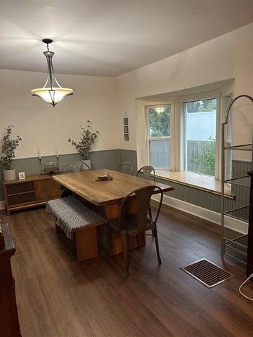 4071 Ivanrest Avenue, Grandville, MI 49418