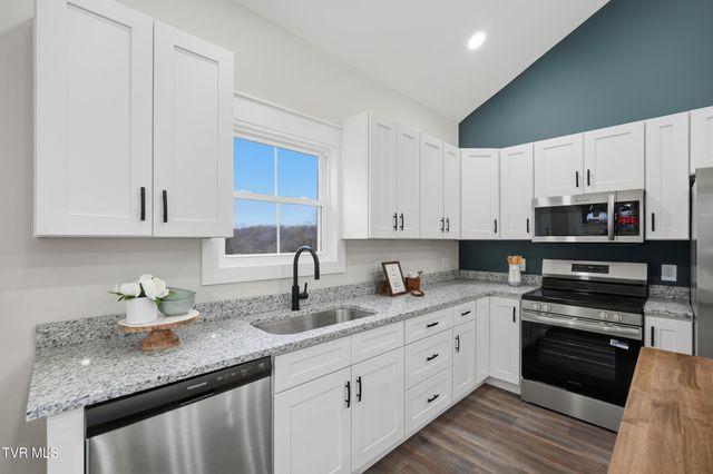 2645 Anderson Street, Bristol, TN 37620