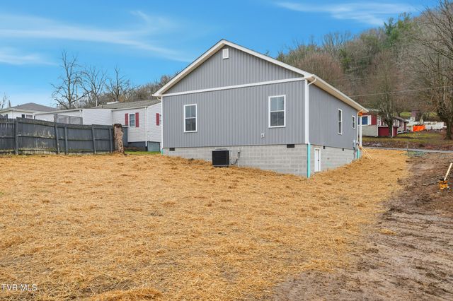 2645 Anderson Street, Bristol, TN 37620