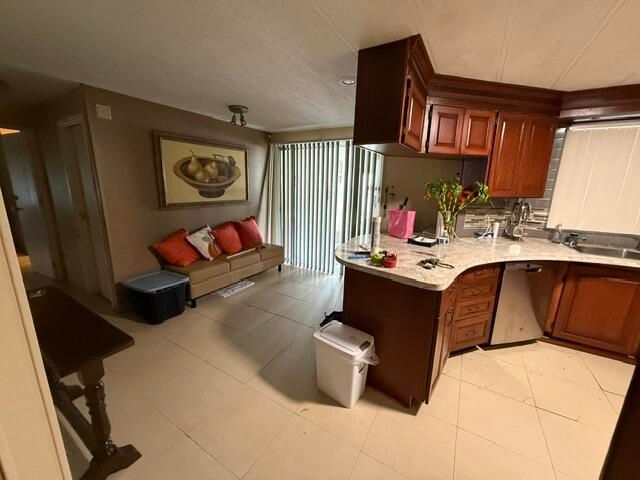 1817 DOLPHIN Place, Deerfield Beach, FL 33442