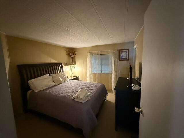 1817 DOLPHIN Place, Deerfield Beach, FL 33442