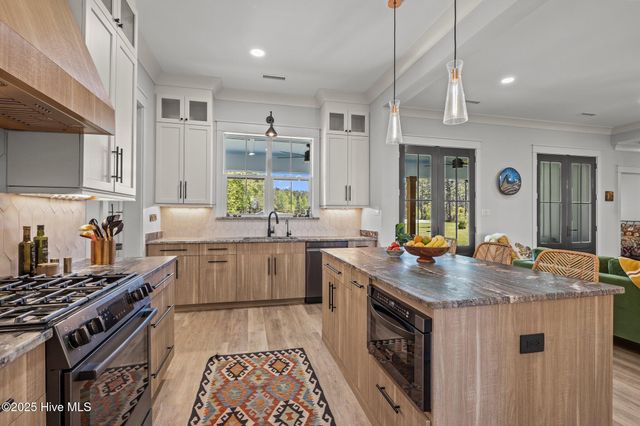 364 Old Stanton Road, Beaufort, NC 28516