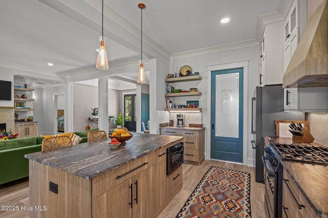 364 Old Stanton Road, Beaufort, NC 28516