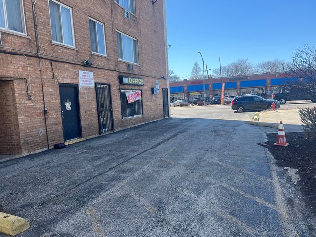 1227 S Harlem Avenue 512, Berwyn, IL 60402