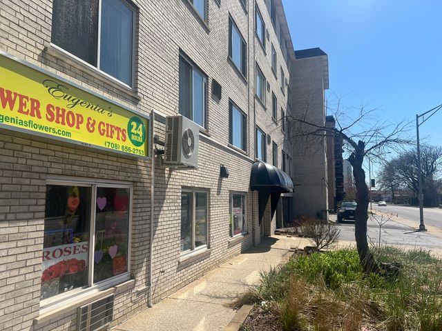 1227 S Harlem Avenue 512, Berwyn, IL 60402