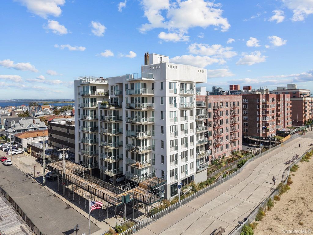 118-20 Ocean Promenade 6D, Rockaway Park, NY 11694