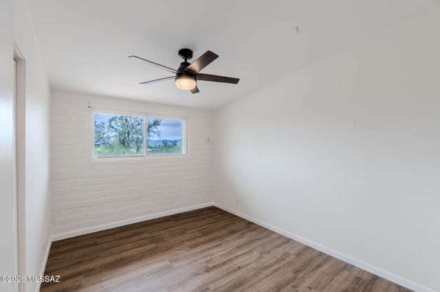 6337 N Pomona Road, Tucson, AZ 85704