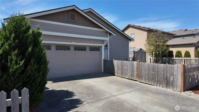 3224 Loch Ness Loop, Mount Vernon, WA 98273