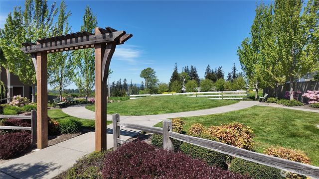 3224 Loch Ness Loop, Mount Vernon, WA 98273