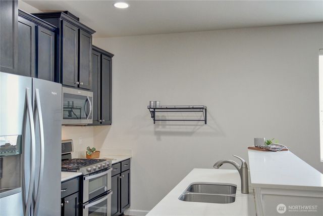 3224 Loch Ness Loop, Mount Vernon, WA 98273