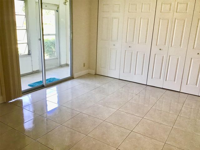 135 Fanshaw D 135, Boca Raton, FL 33434