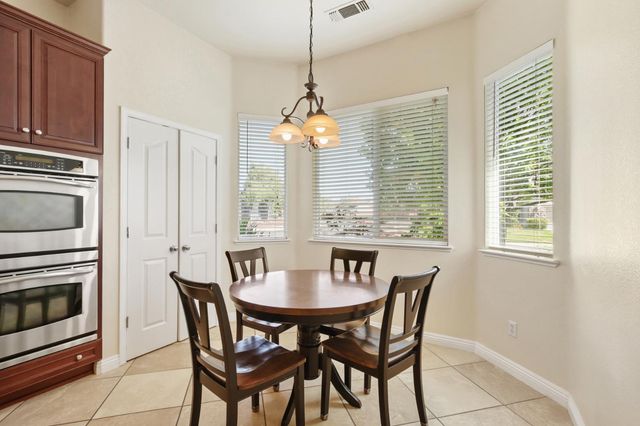 11850 Larisa Way, Rancho Cordova, CA 95742