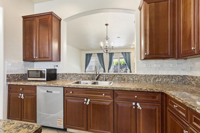 11850 Larisa Way, Rancho Cordova, CA 95742
