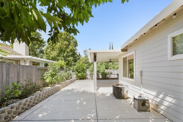 11850 Larisa Way, Rancho Cordova, CA 95742