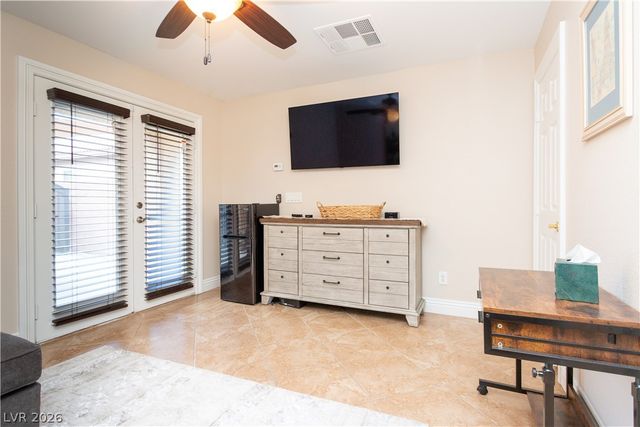 8391 Hollywood Hills Avenue, Las Vegas, NV 89178