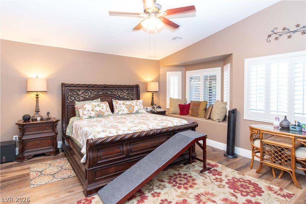 Image 13 of property listing at 8391 Hollywood Hills Avenue, Las Vegas, NV 89178