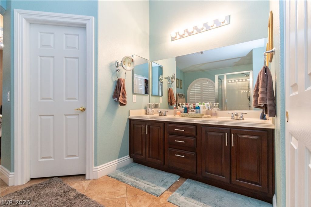 Image 14 of property listing at 8391 Hollywood Hills Avenue, Las Vegas, NV 89178