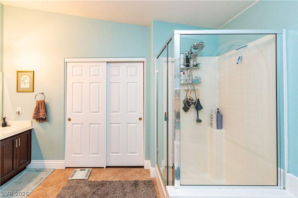 Image 15 of property listing at 8391 Hollywood Hills Avenue, Las Vegas, NV 89178